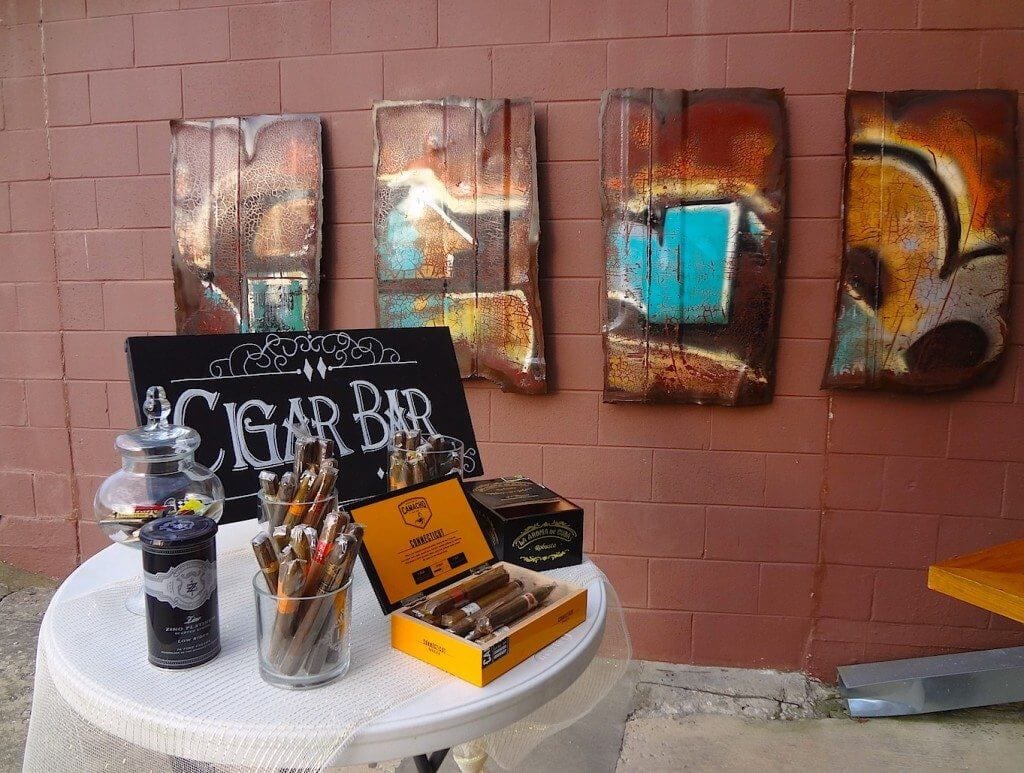 Cigar Bar